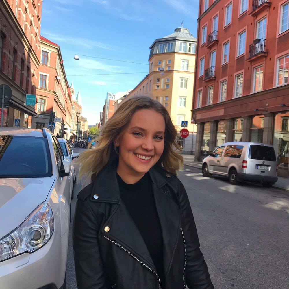 Meet your Posher, Sara